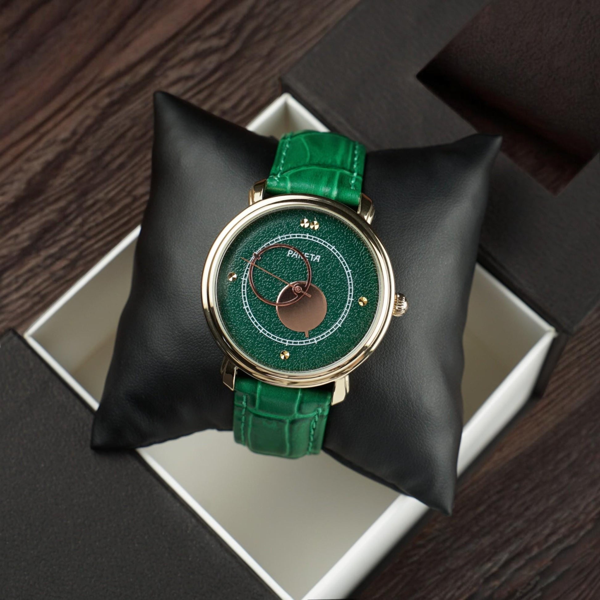 VINTAGE WRIST WATCH RAKERA "COPERNICUS" 1990S