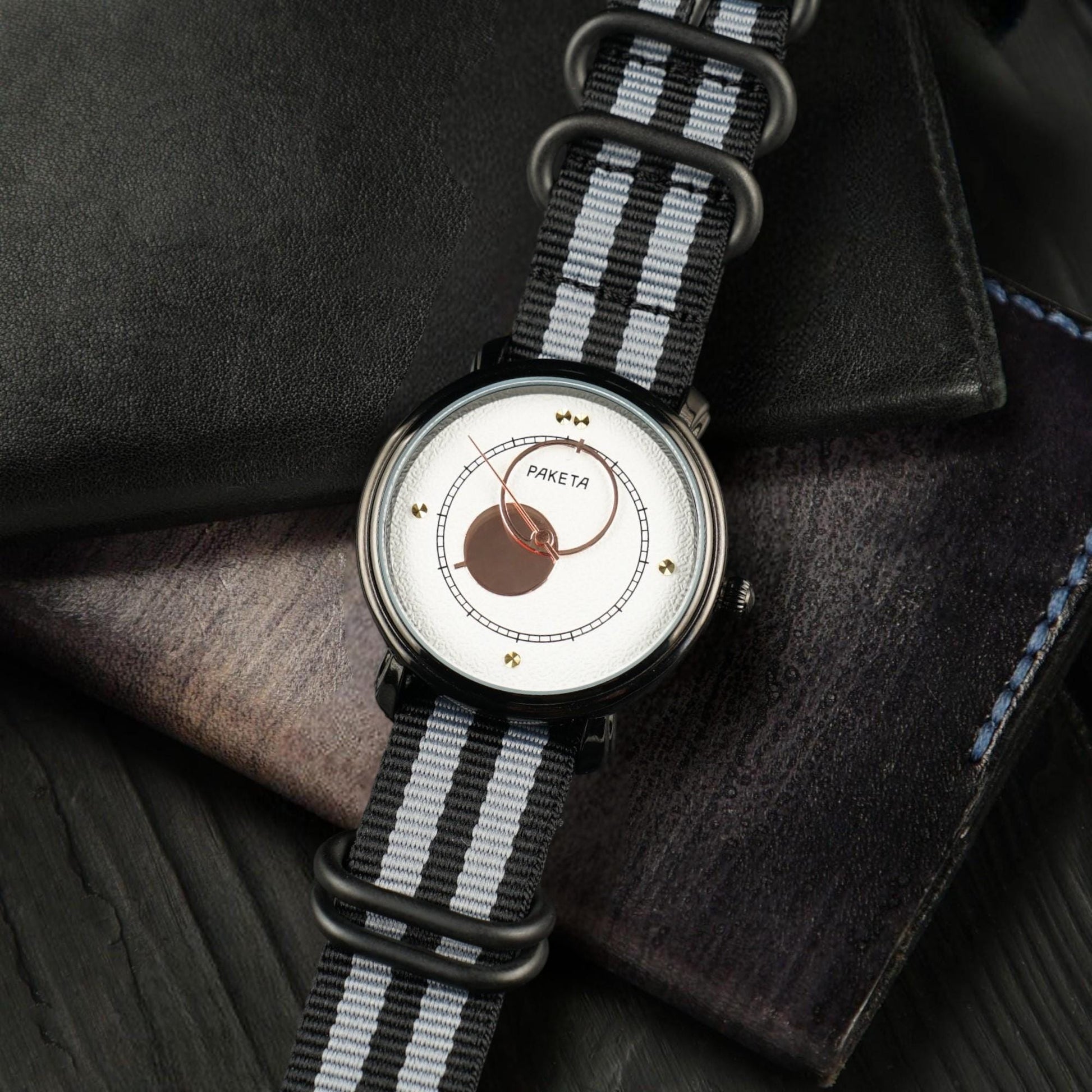 WRIST MOON WATCH RAKETA "COPERNICUS"