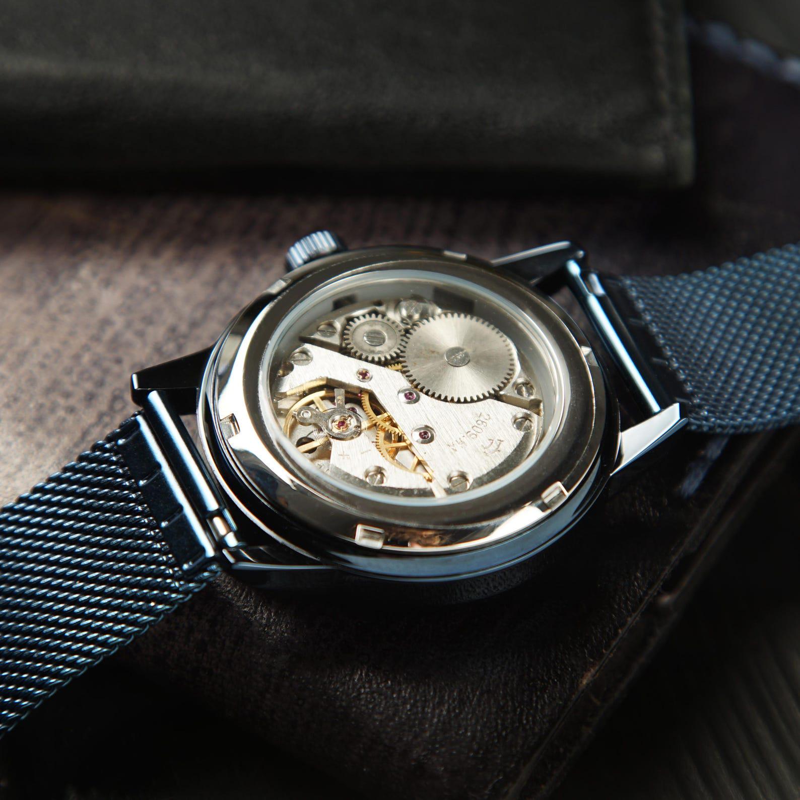MEN'S RAKETA "ANTARCTICA" 24 HOUR SOVIET WATCH