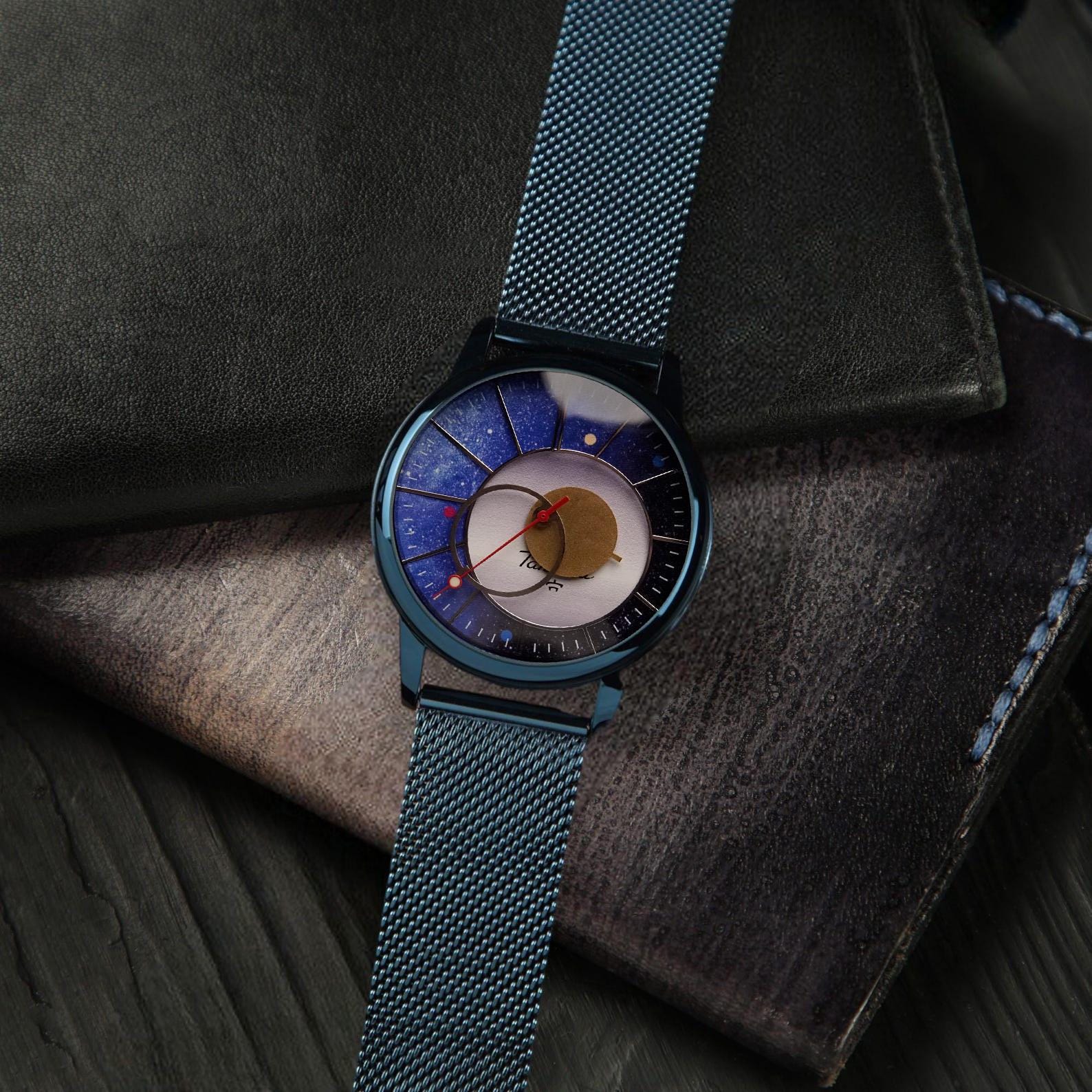 SOVIET BLUE WATCH RAKETA "COPERNICUS" 1990S