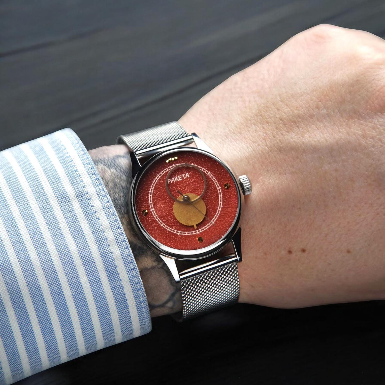 VINTAGE WRIST WATCH RAKETA "COPERNICUS" RED 1990s